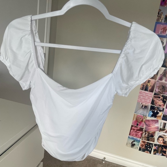 White fox top - Picture 2 of 3